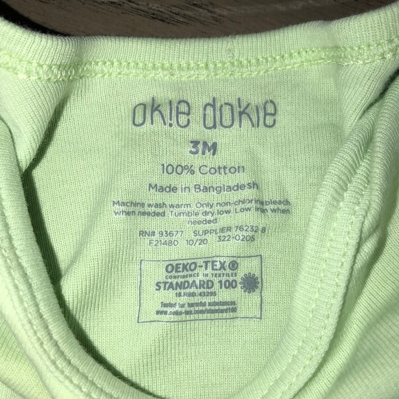 Adorable baby girl onesie - Picture 4 of 6